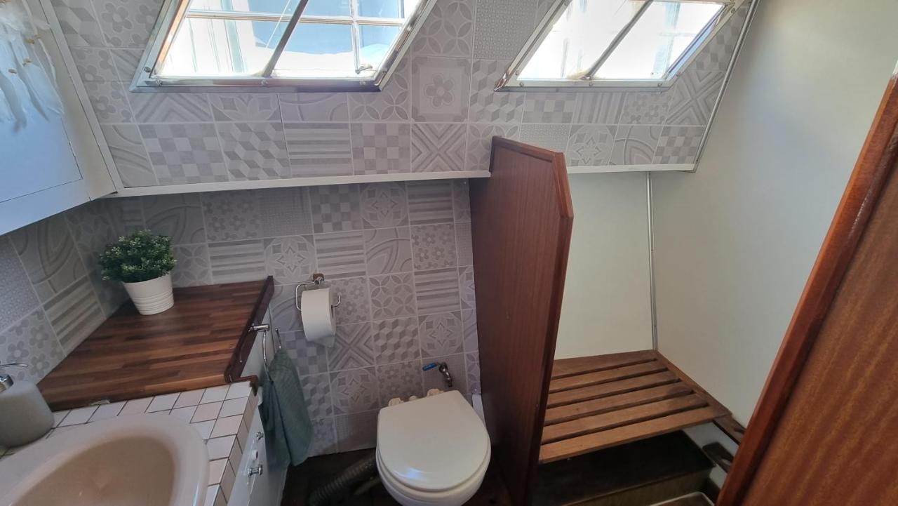 Charming Boat House In Barcelona With Big Terrace And Solarium Hotel Sant Adria de Besos Exterior foto